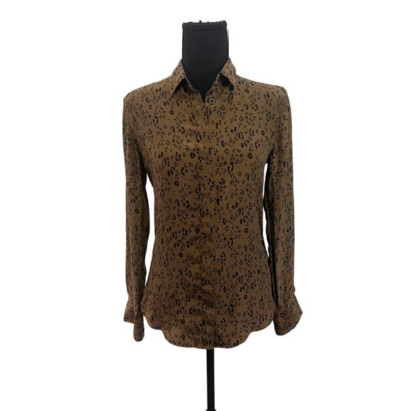 NWOT Carine Roitfield Uniqlo 100% Silk Leopard Print Button Down Blouse Shirt -S - Picture 2 of 14